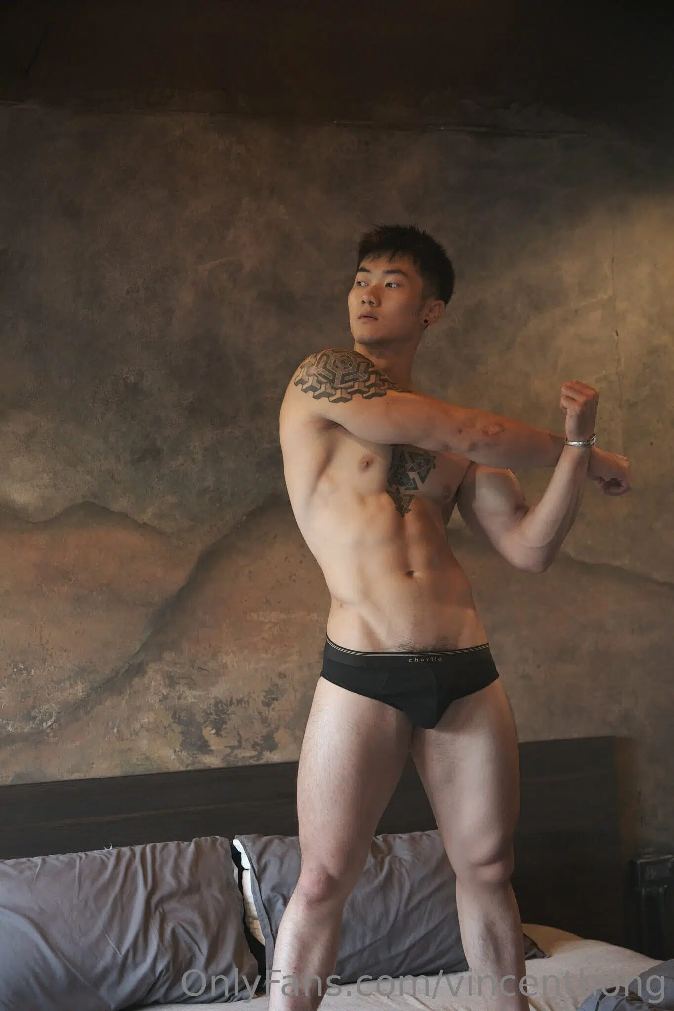 香港肌肉男神HONG OF