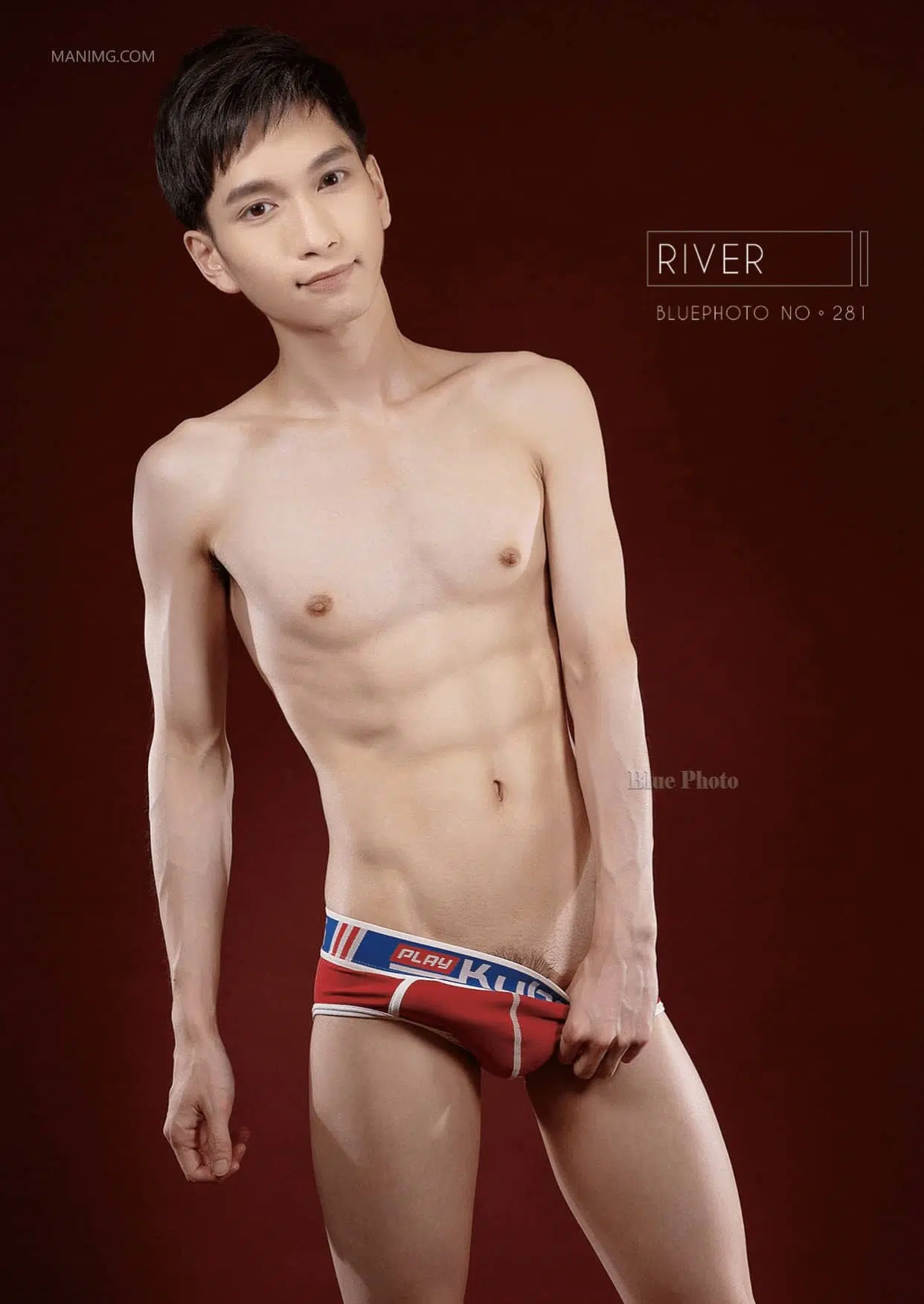 Bluephoto 藍攝 No.281 絕對硬挺-奶油系男孩 RIVER ‖ R+【PHOTO+VIDEO】