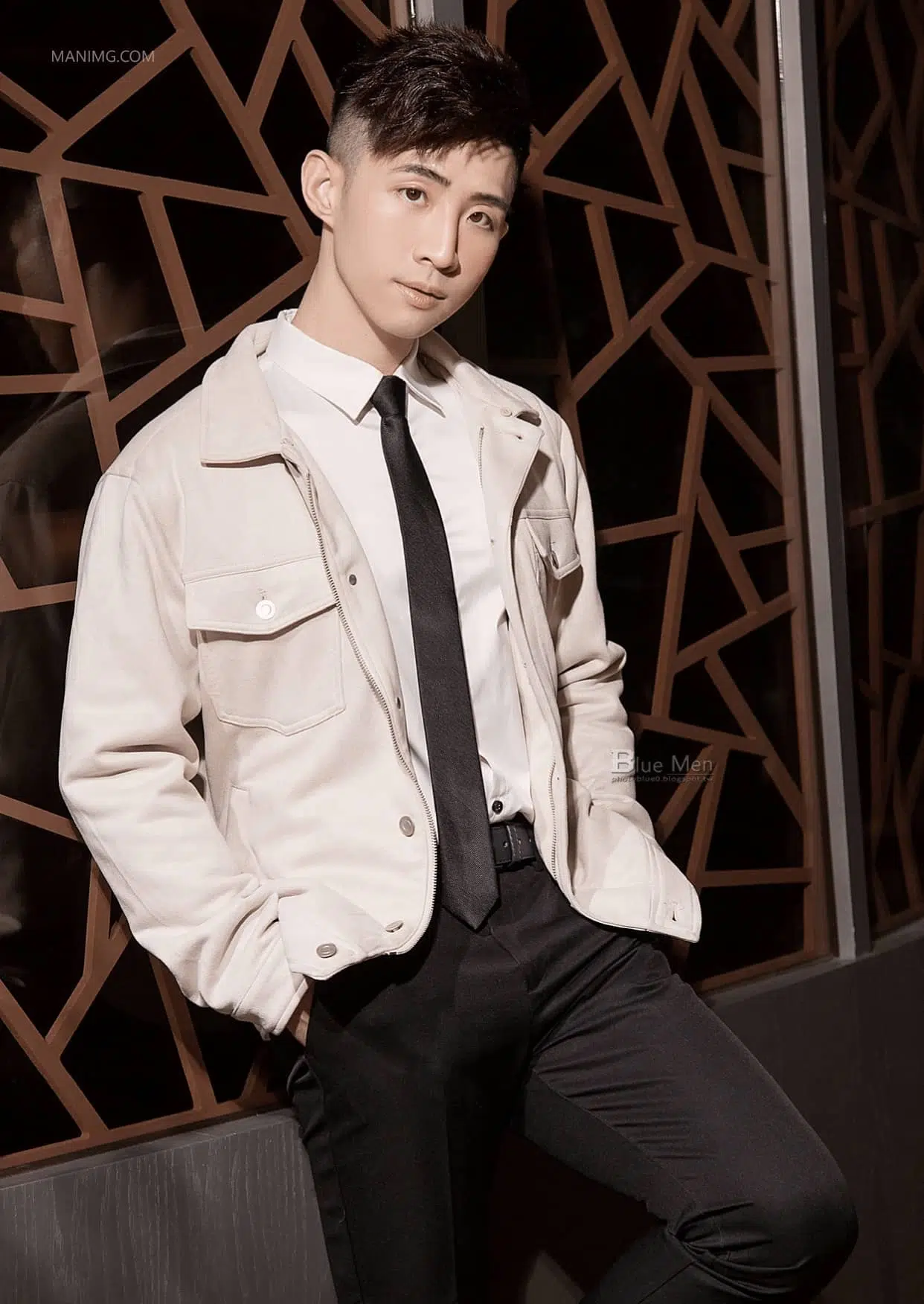 BLUEMEN 藍男色 NO.391 輕撫舔控 解放男友的西裝狂想 Aaron & Steven ‖ R+【PHOTO+VIDEO】