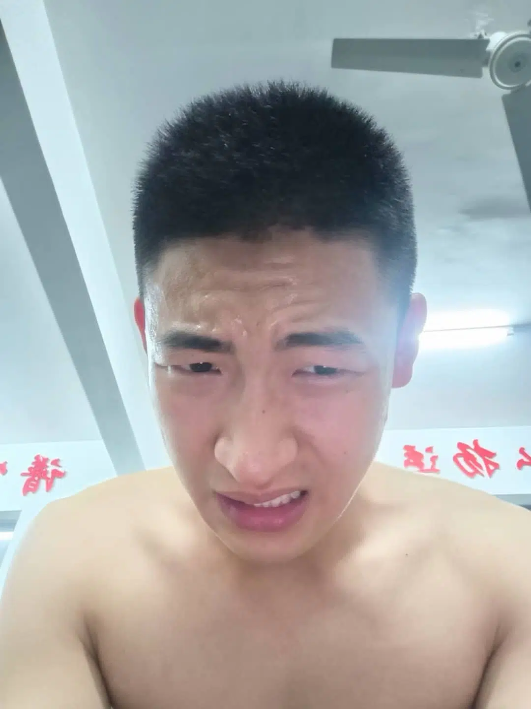 專訪健身男私密集