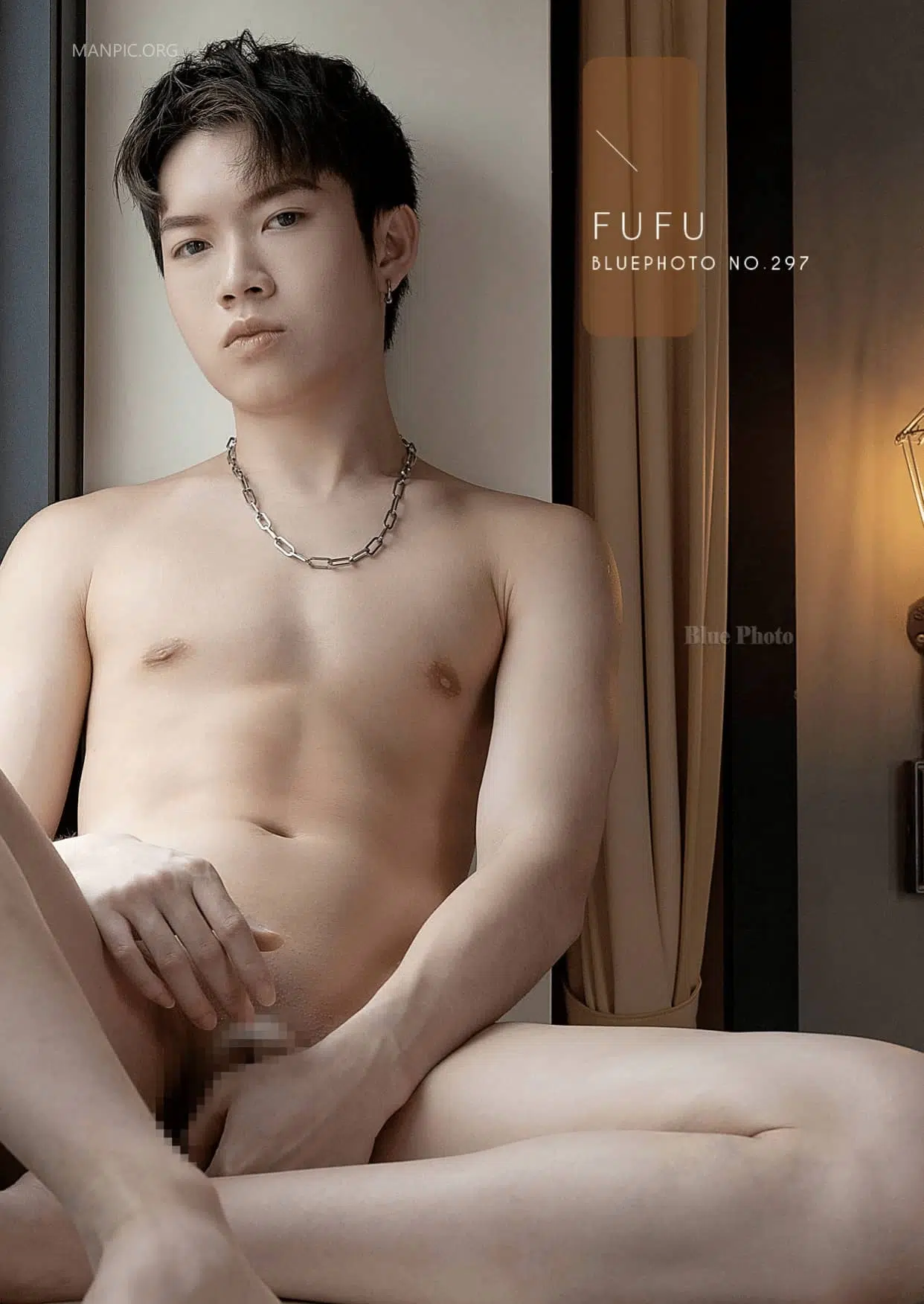 Bluephoto 藍攝 No.297 深入大男孩 FUFU 超滿足射出 ‖ R+【PHOTO+VIDEO】