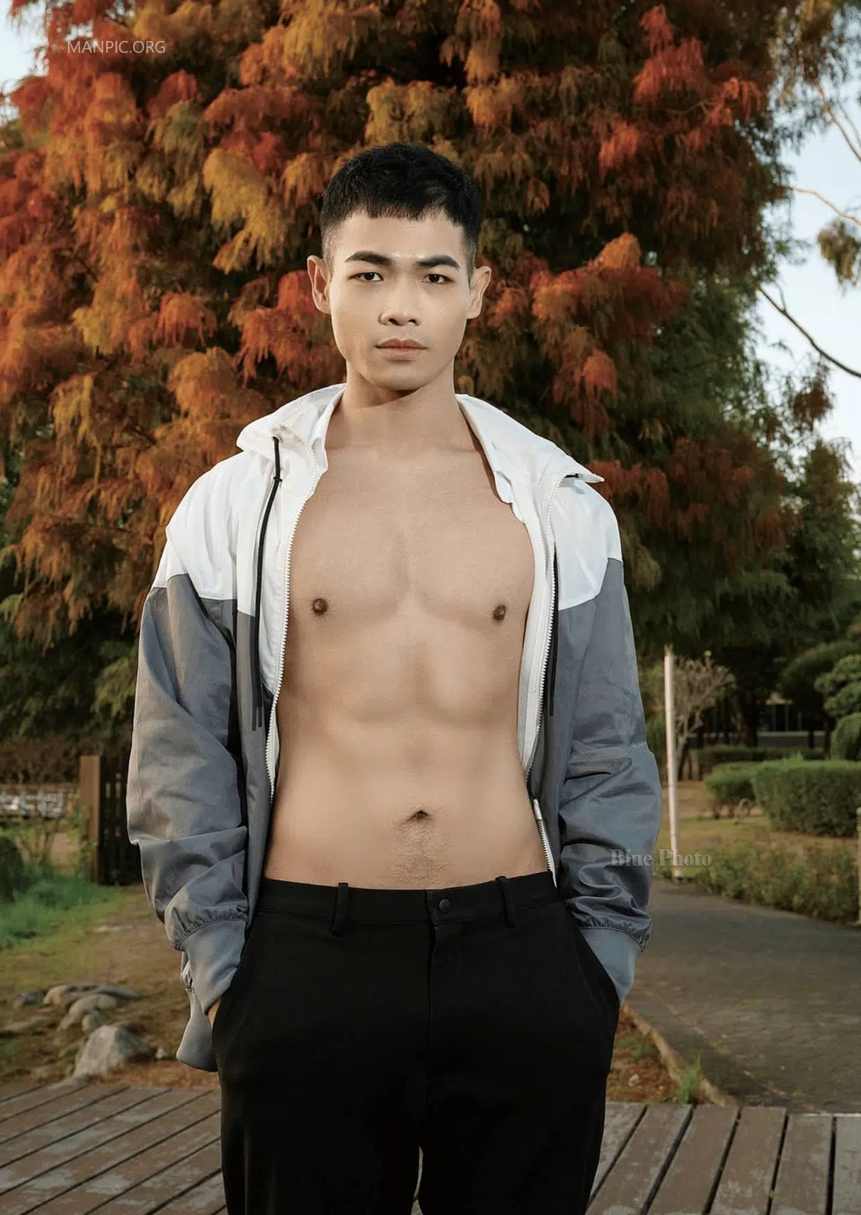 Bluephoto 藍攝 No.299 陽剛粗解放 Lee ‖ R+【PHOTO+VIDEO】