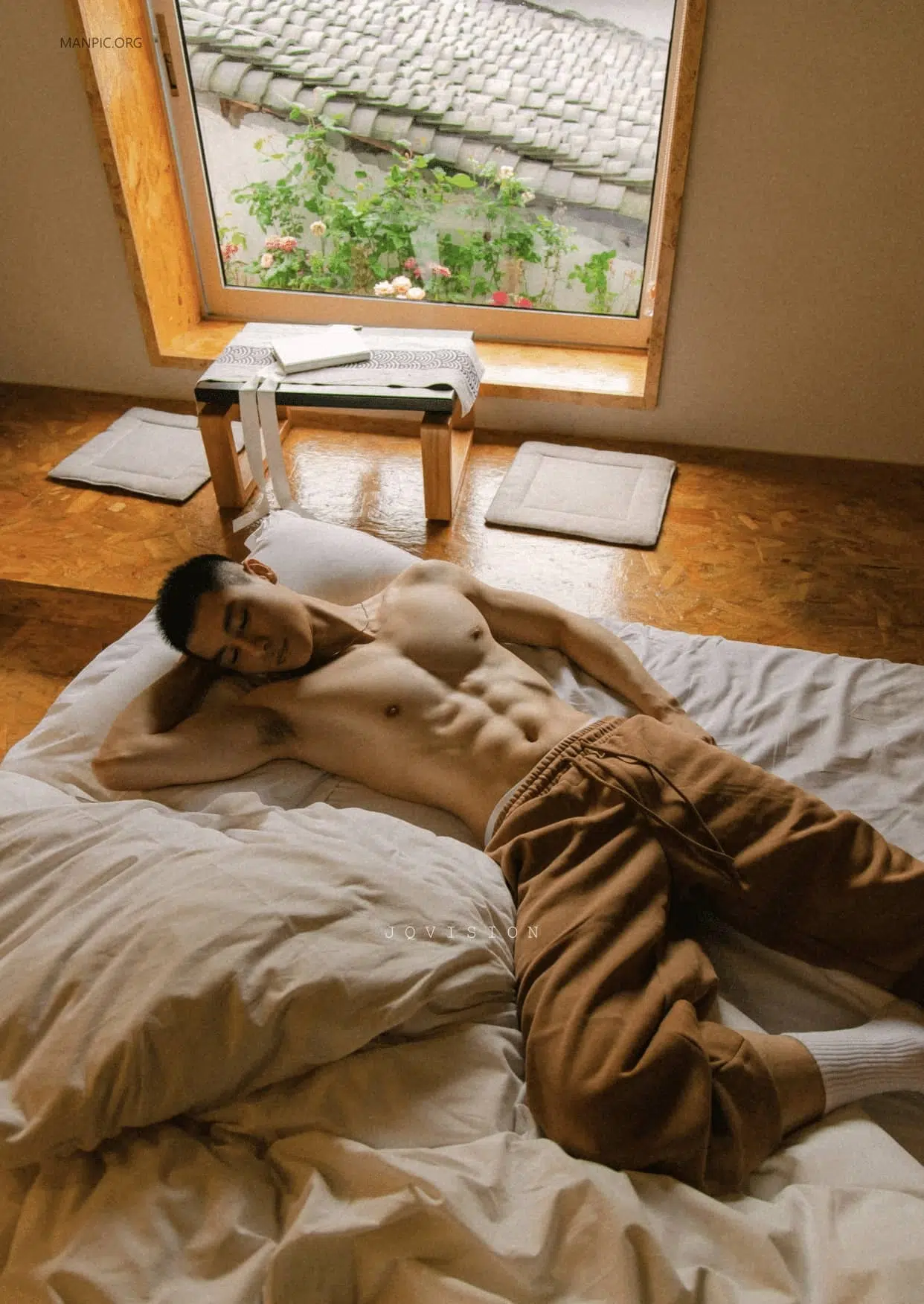 JQVISION ISSUE 16 春日情书·未来篇 The Love Letter From Spring to the future ‖ R+【PHOTO+VIDEO】