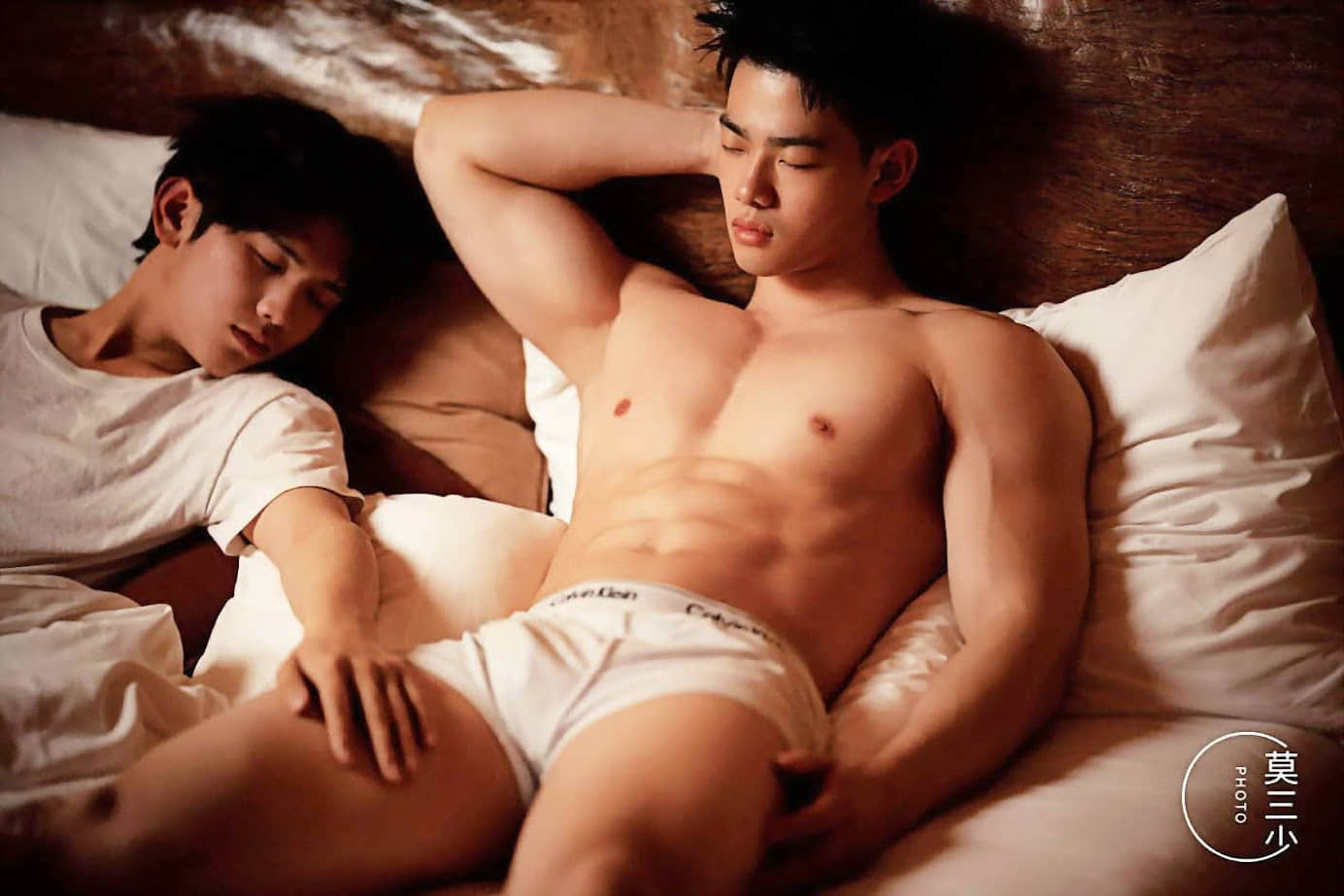 FOREST OF DESIRE 欲望森林 (photo)