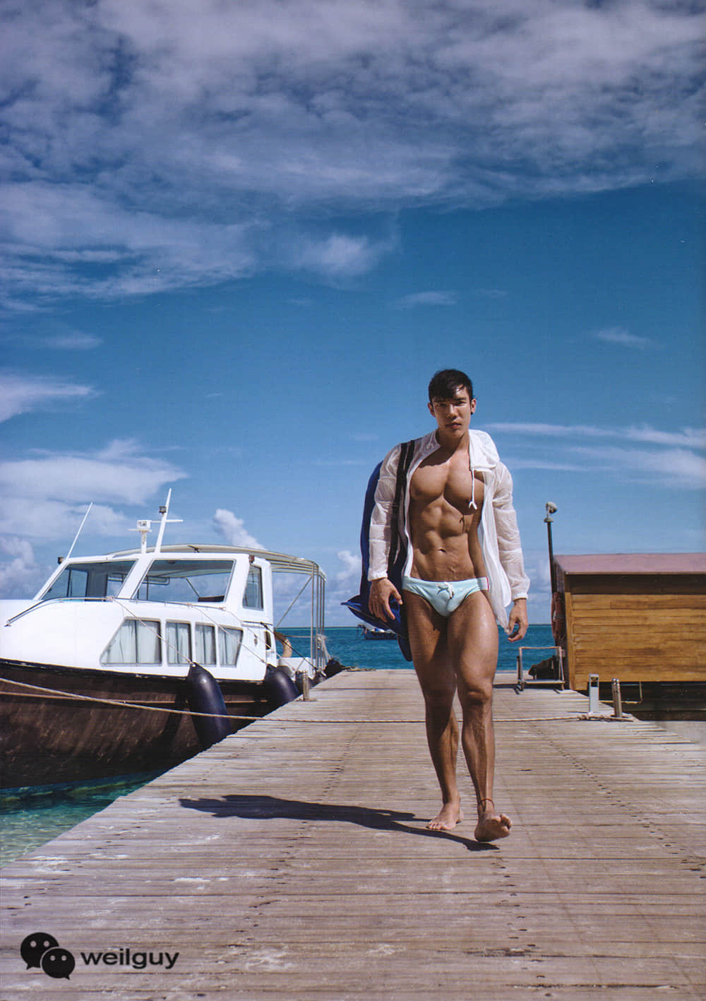 謝梓秋 Naked Ocean 裸海之旅