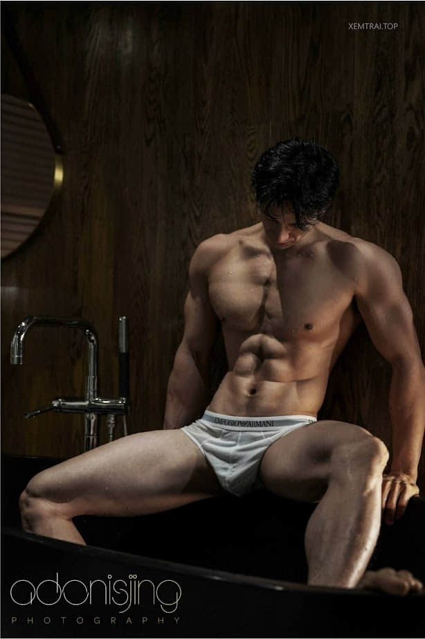 X1- Vol.02 – Adonisjing (photo)