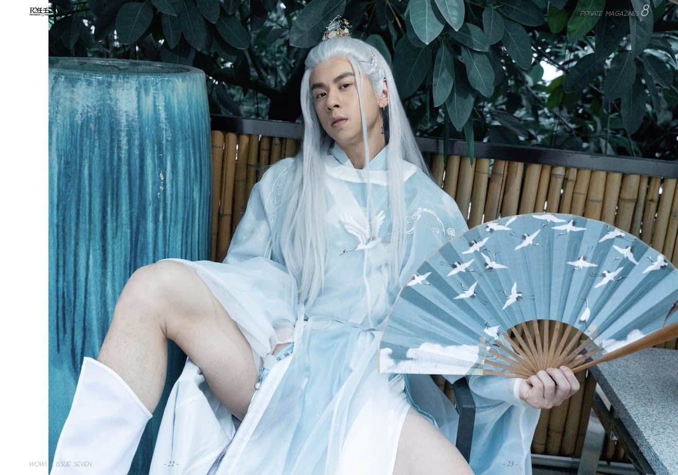 R2 任壬 WOW ! issue 8 菩提偈 明鏡[Photo R+]